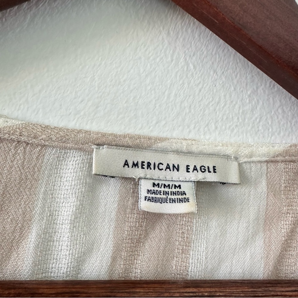American Eagle AEO white & tan striped flowy cropped tie front top shirt - Picture 5 of 7